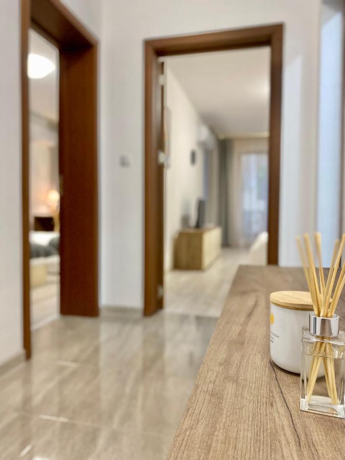 Spacious & Cozy 2 Bed Apartment With Work Space & Fast Wi-Fi Stara Zagora Exterior photo