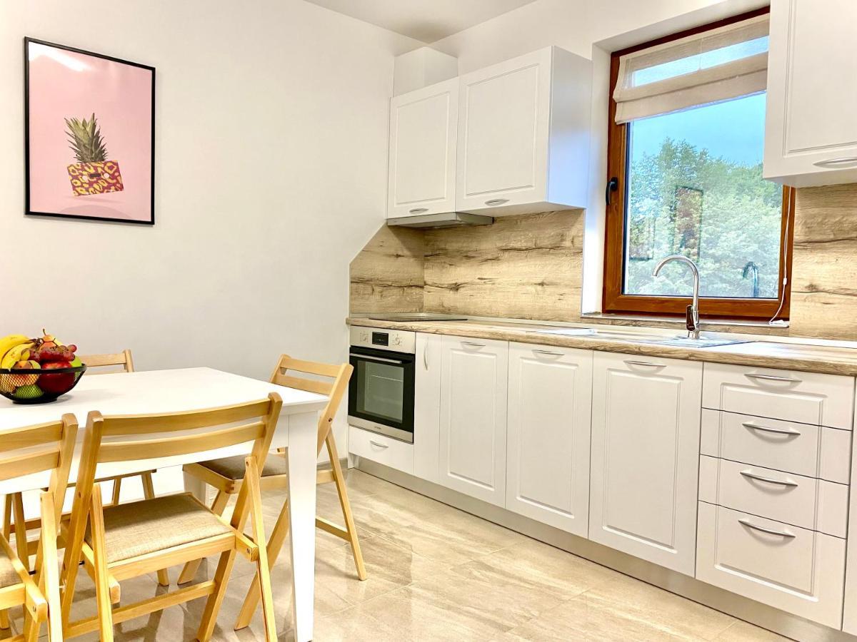 Spacious & Cozy 2 Bed Apartment With Work Space & Fast Wi-Fi Stara Zagora Exterior photo